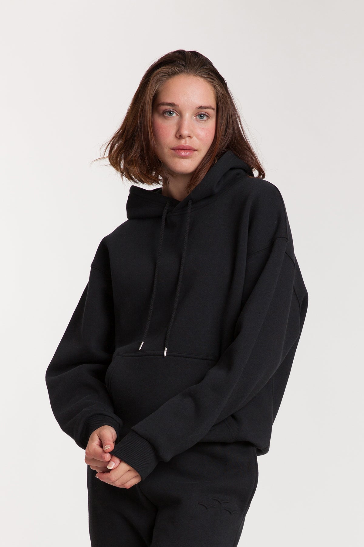 Women's Fleece Oversized Hoodie in black