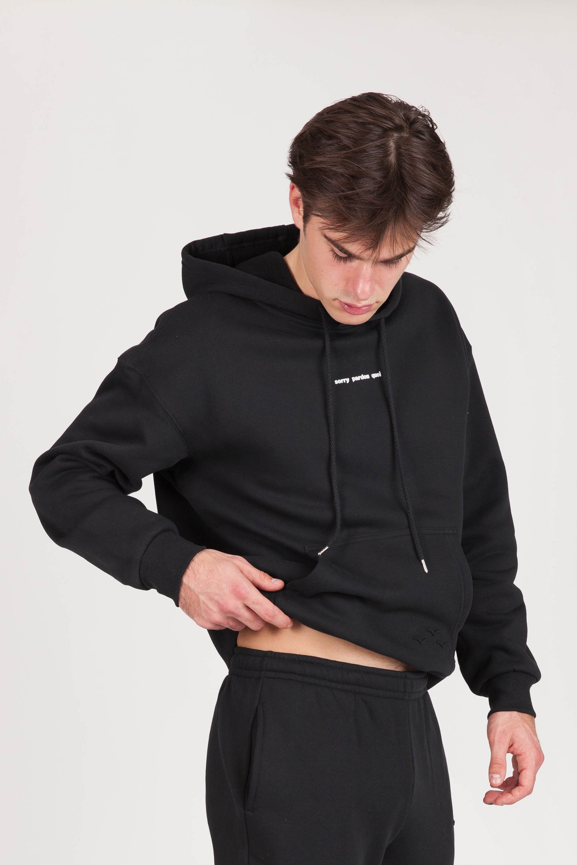 "SORRY PARDON QUOI" Men's Hoodie in Black - Lazypants