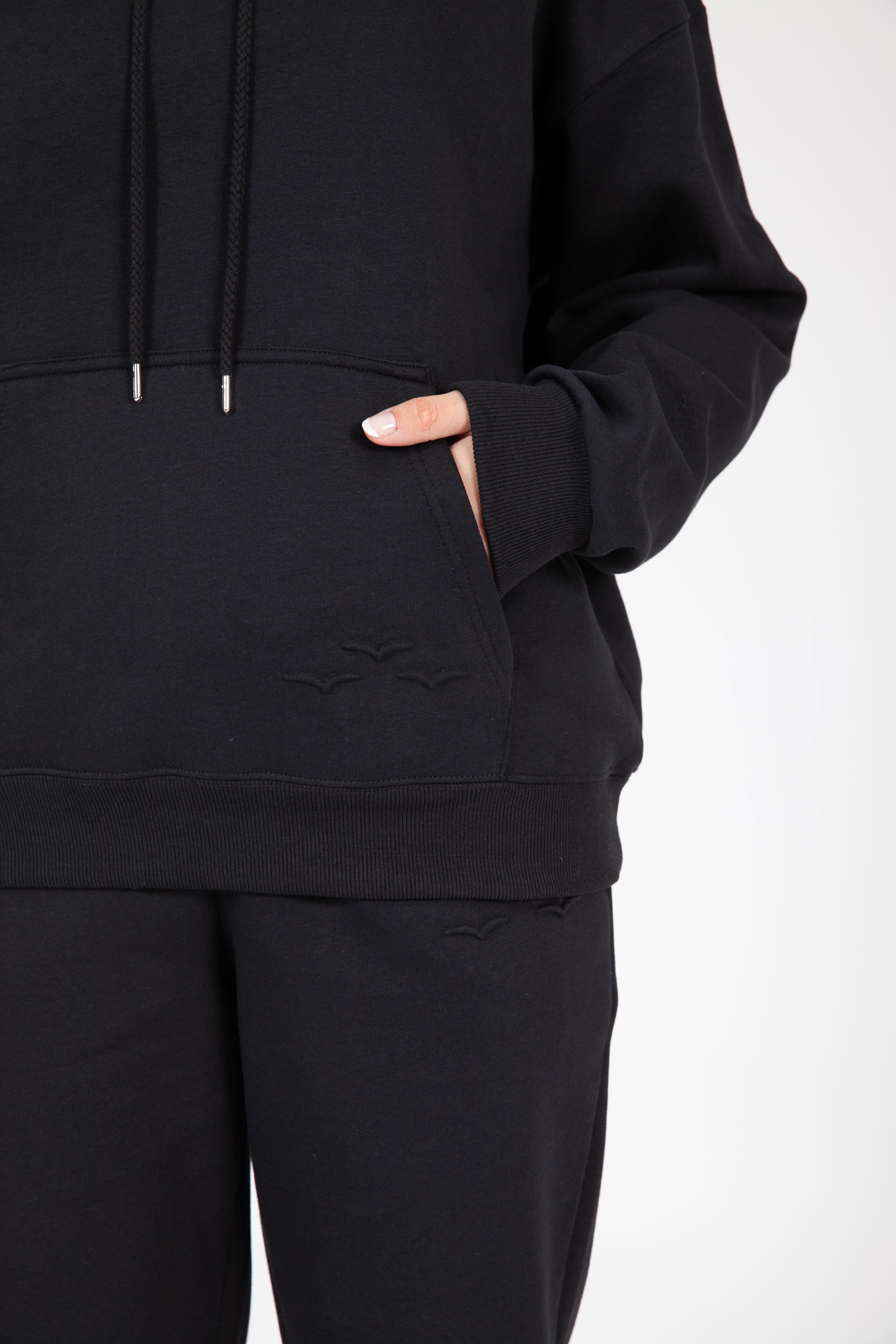 Chlo Relaxed Fit Hoodie in Black