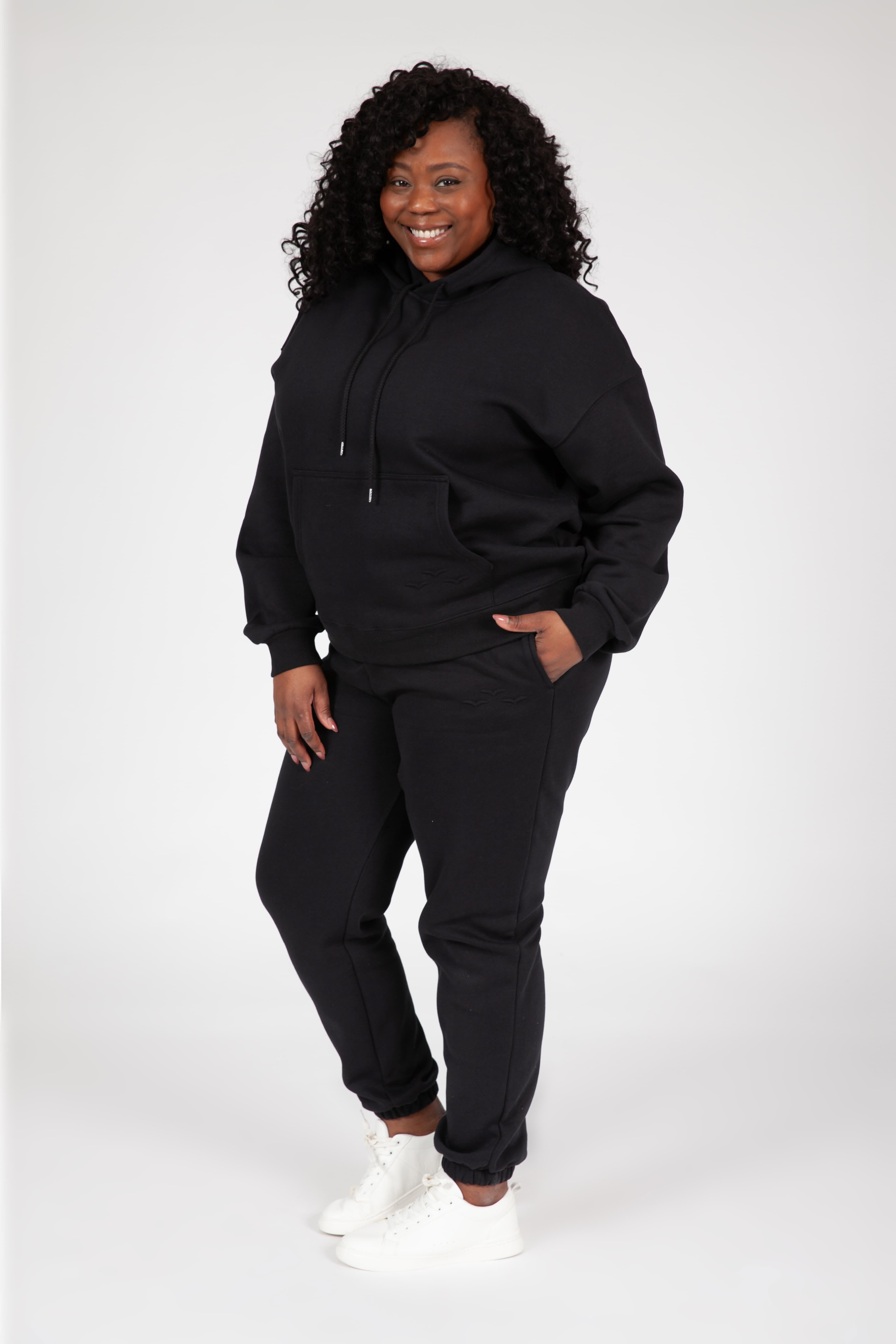 Women's tracksuit set in black
