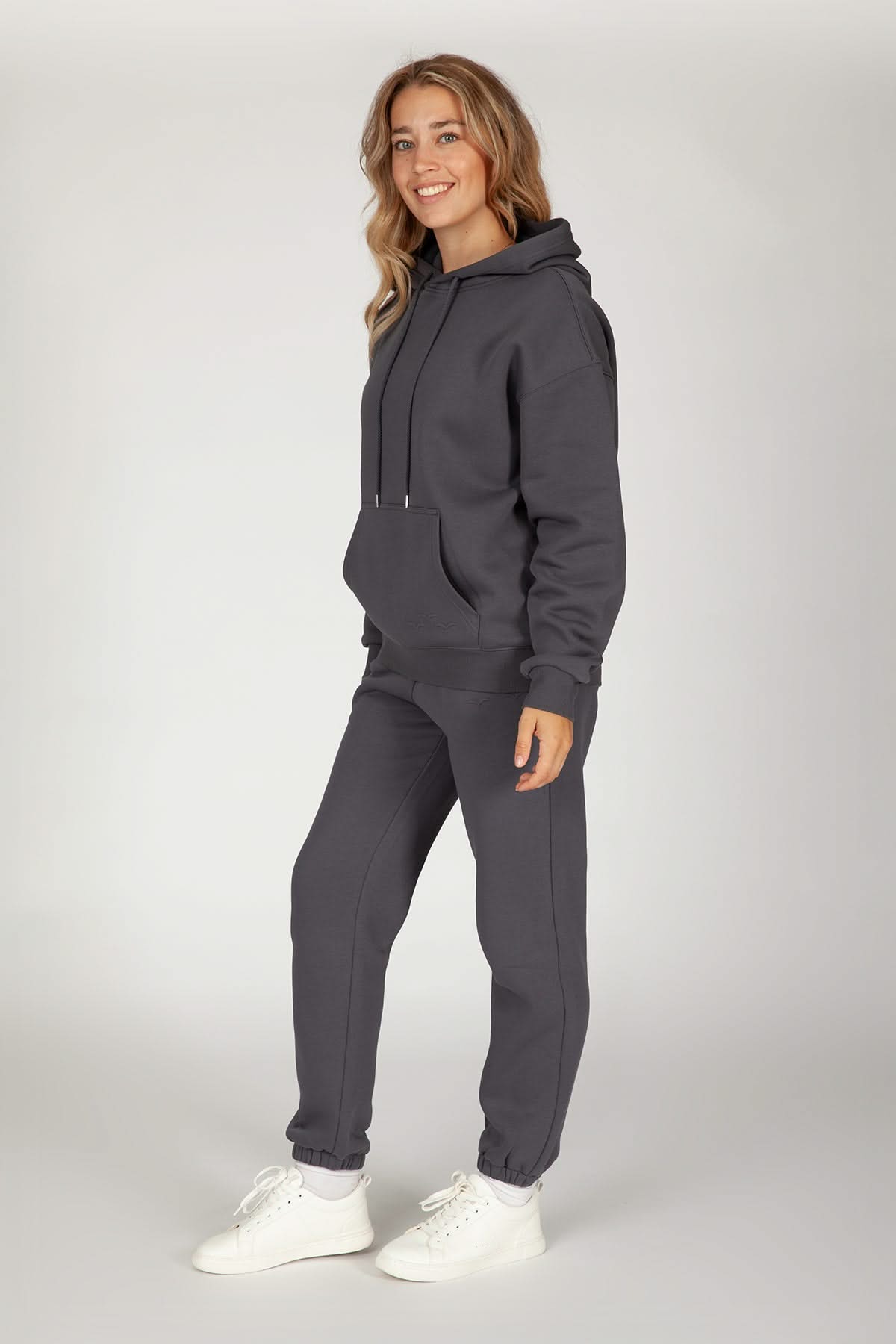 Women's tracksuit in navy wash