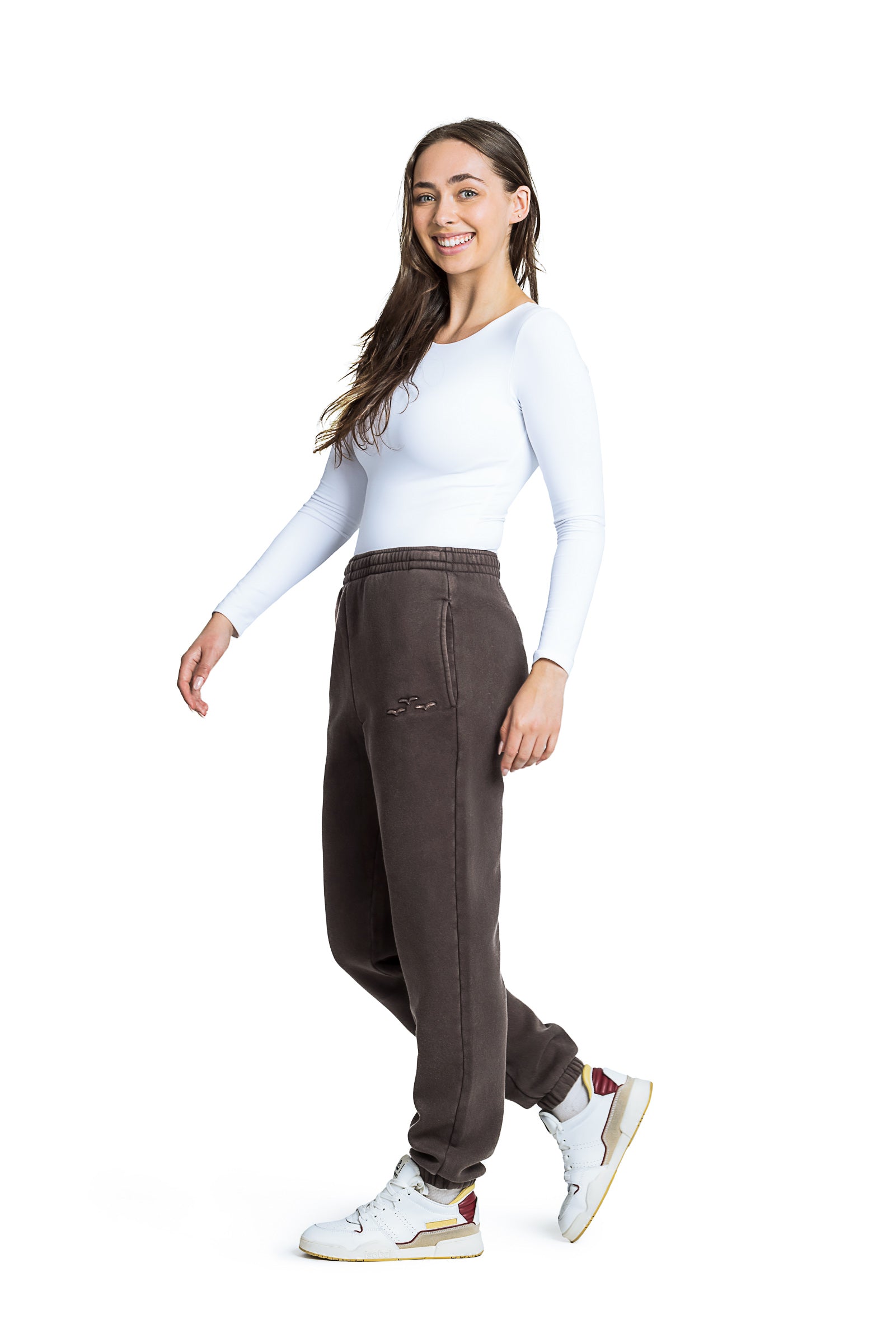 Nova Premium Fleece relaxed sweatpants in Vintage Espresso
