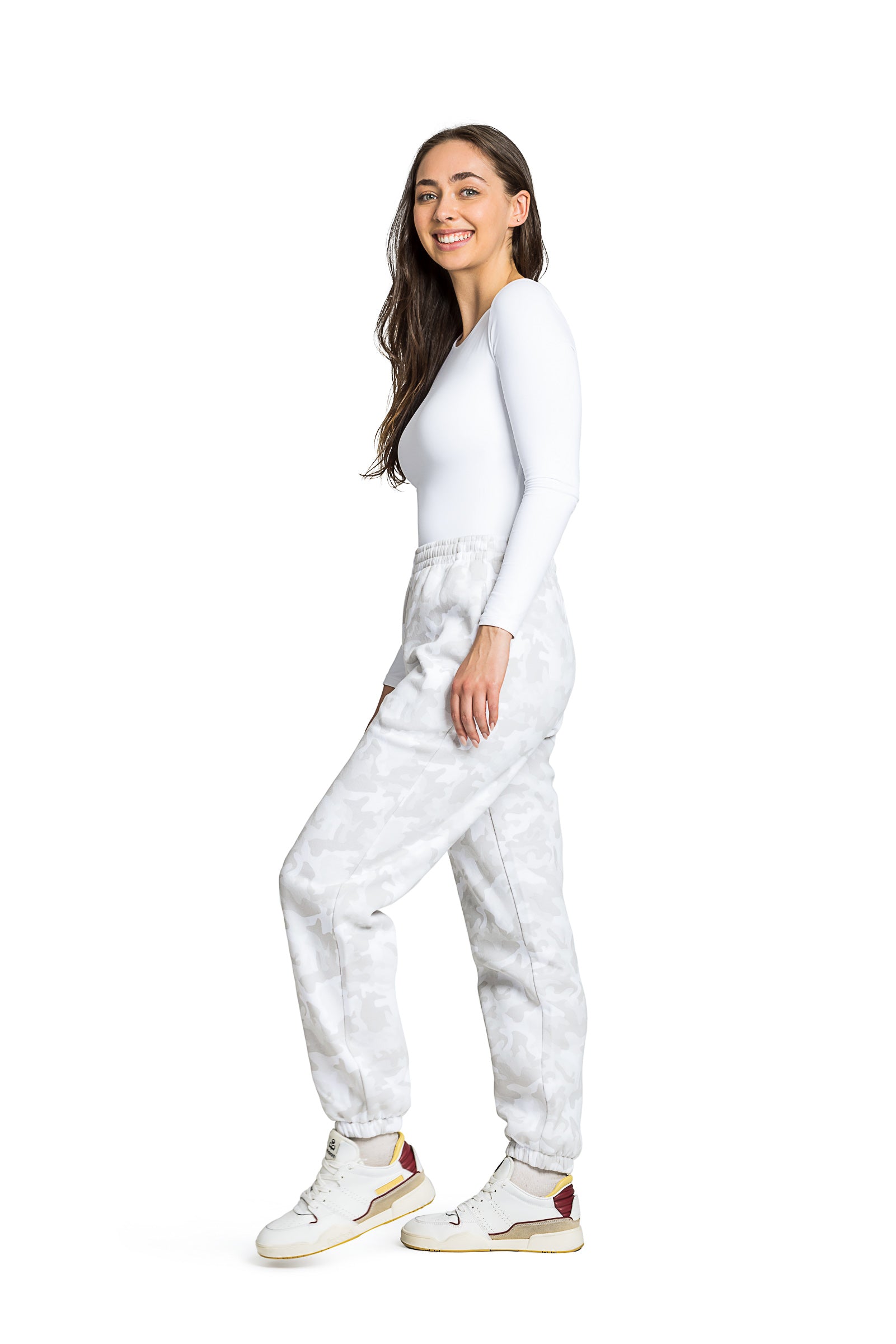 Nova premium fleece relaxed sweatpants in Winter White Camo