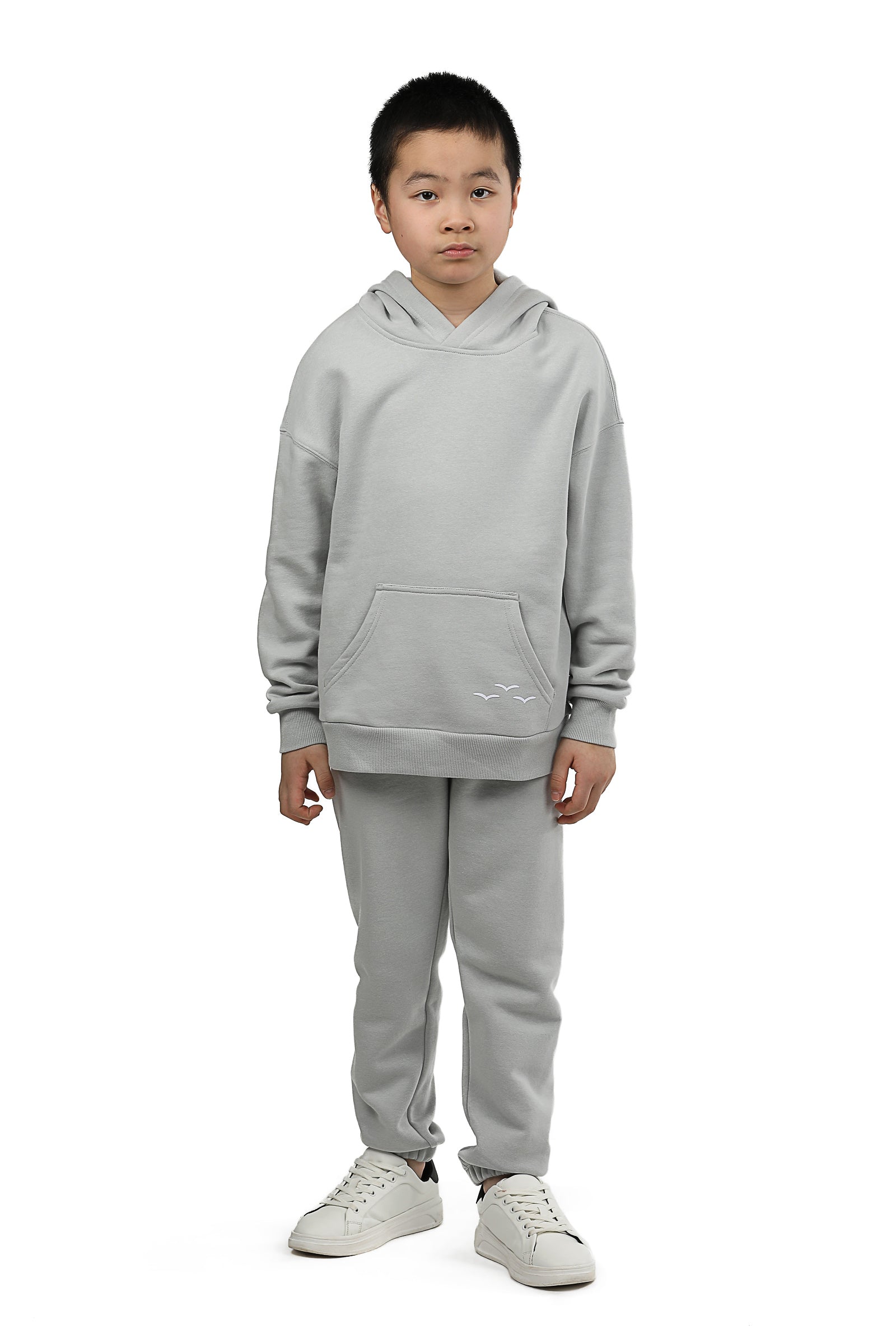 Kids Niki and Cooper fleece set in pearl grey