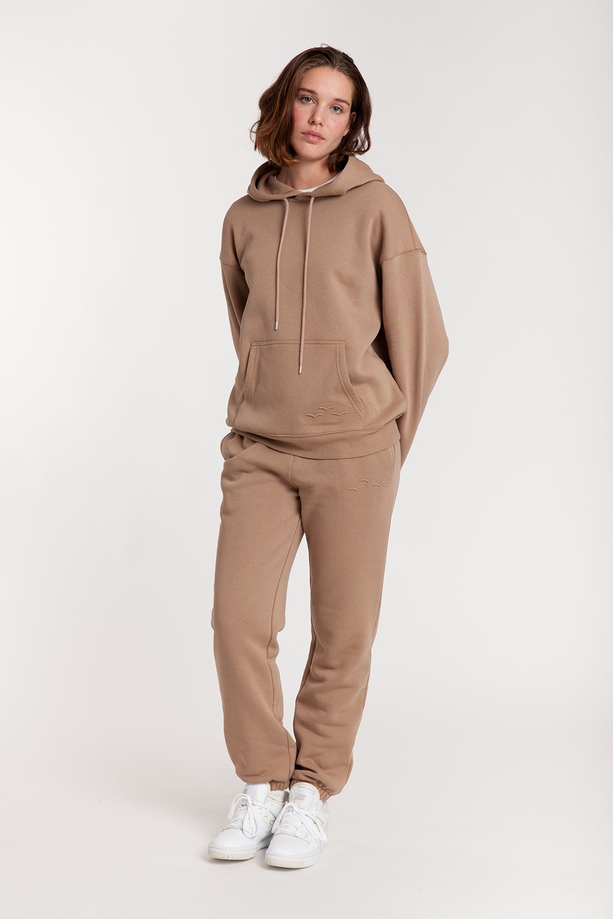 Women's tracksuit in camel