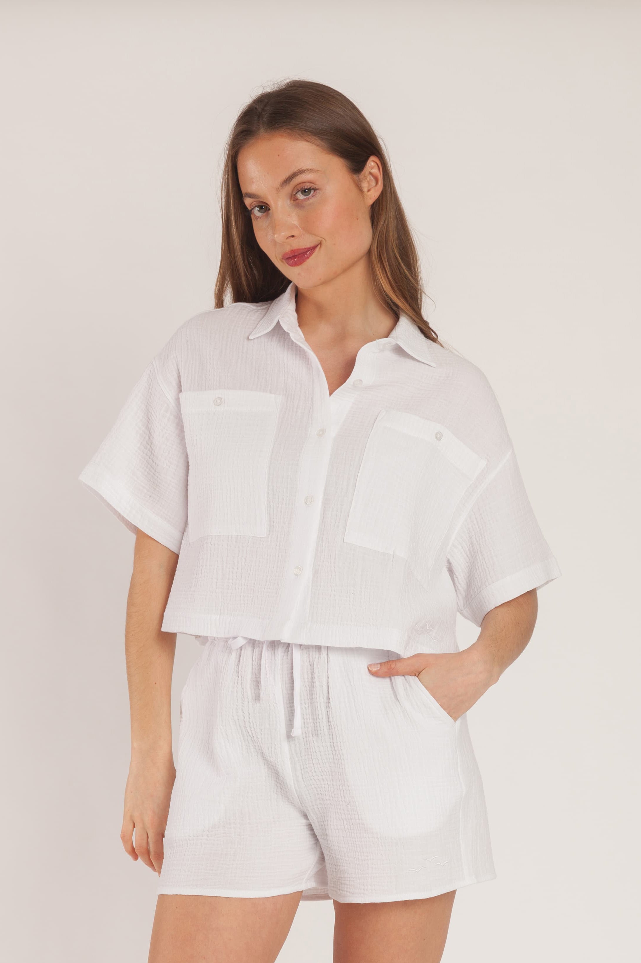 Tori cotton gauze cropped shirt in white