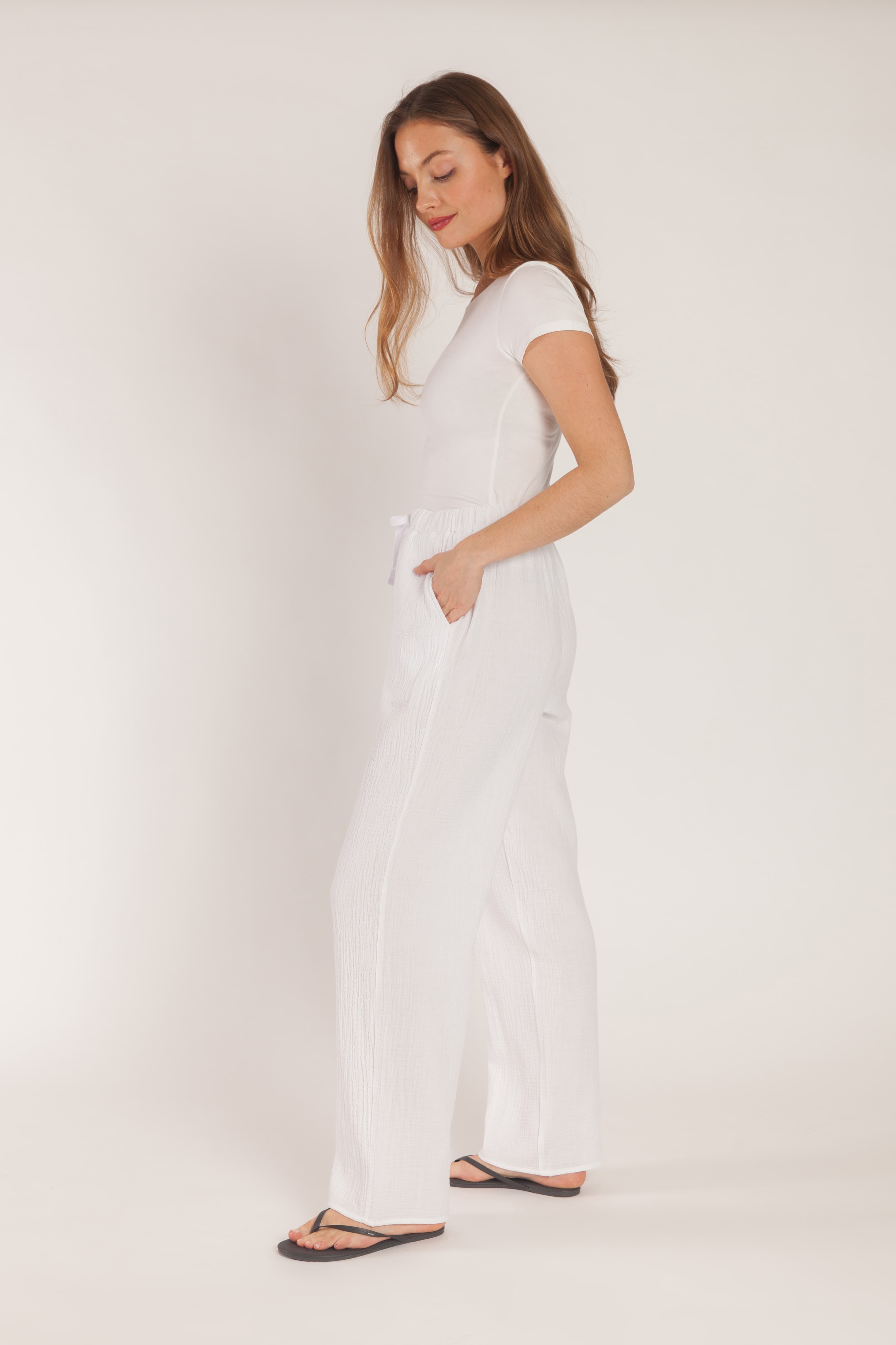 Rielle Cotton Gauze straight leg pants in white