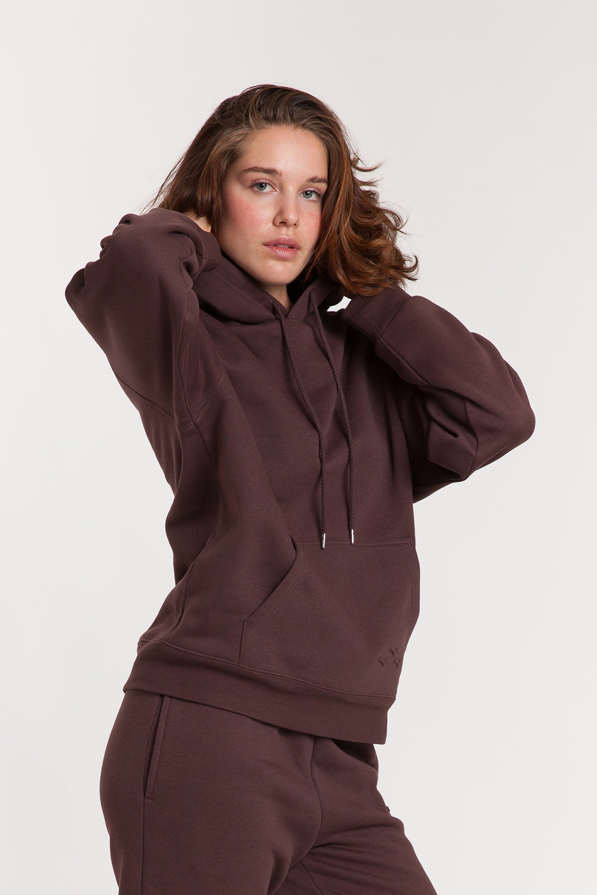 Chlo Relaxed Fit Hoodie in Espresso