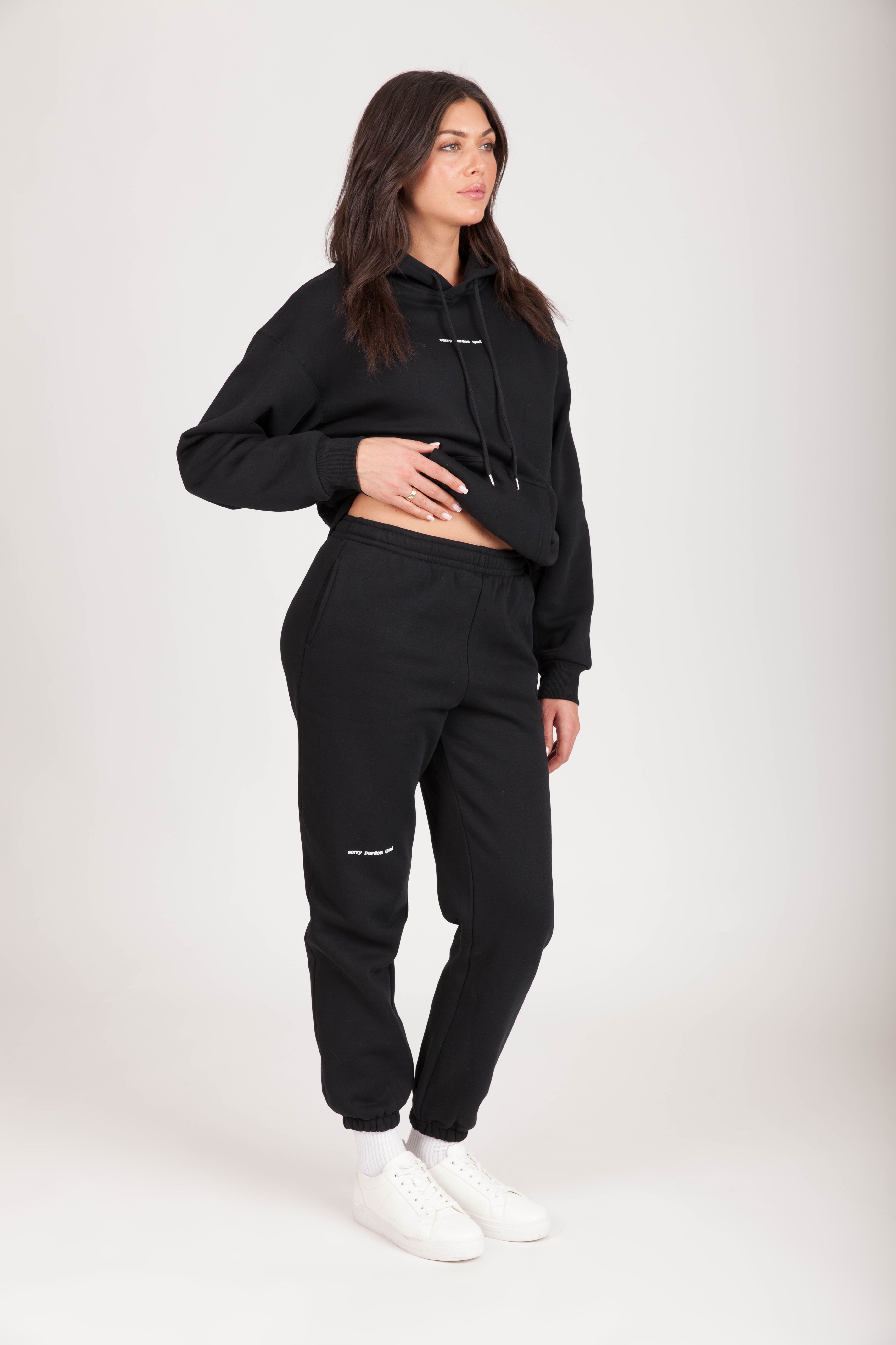 WOMEN'S "SORRY PARDON QUOI" TRACKSUIT IN BLACK - Lazypants
