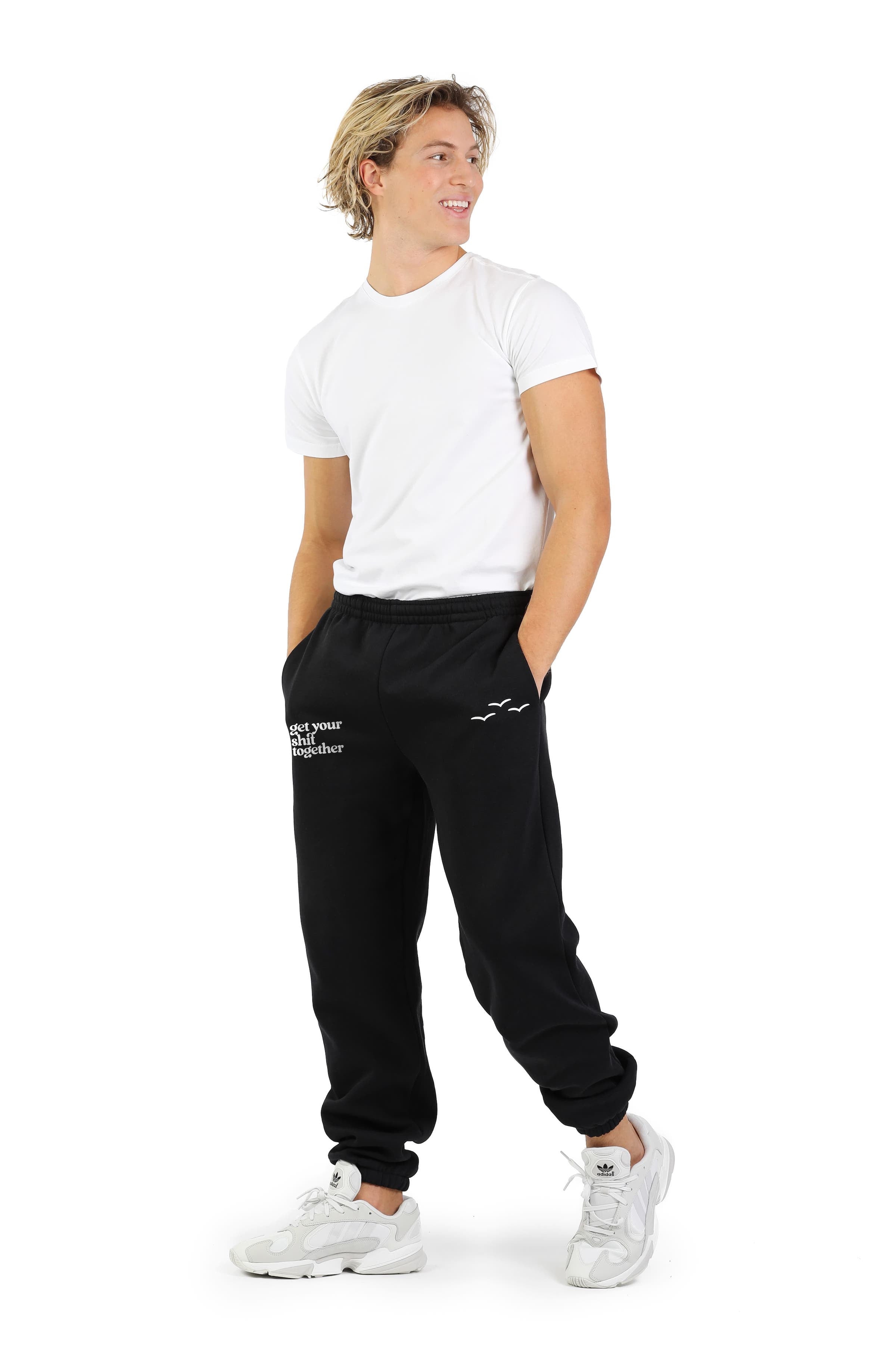 Cheeky relaxed jogger in black
