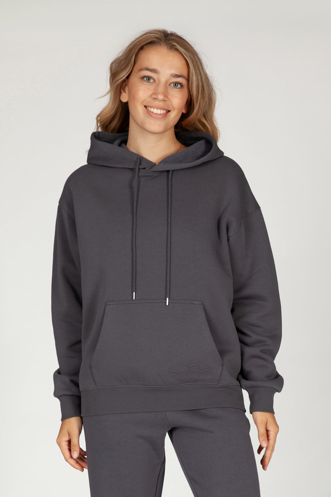 Chlo Relaxed Fit Hoodie in Navy Wash