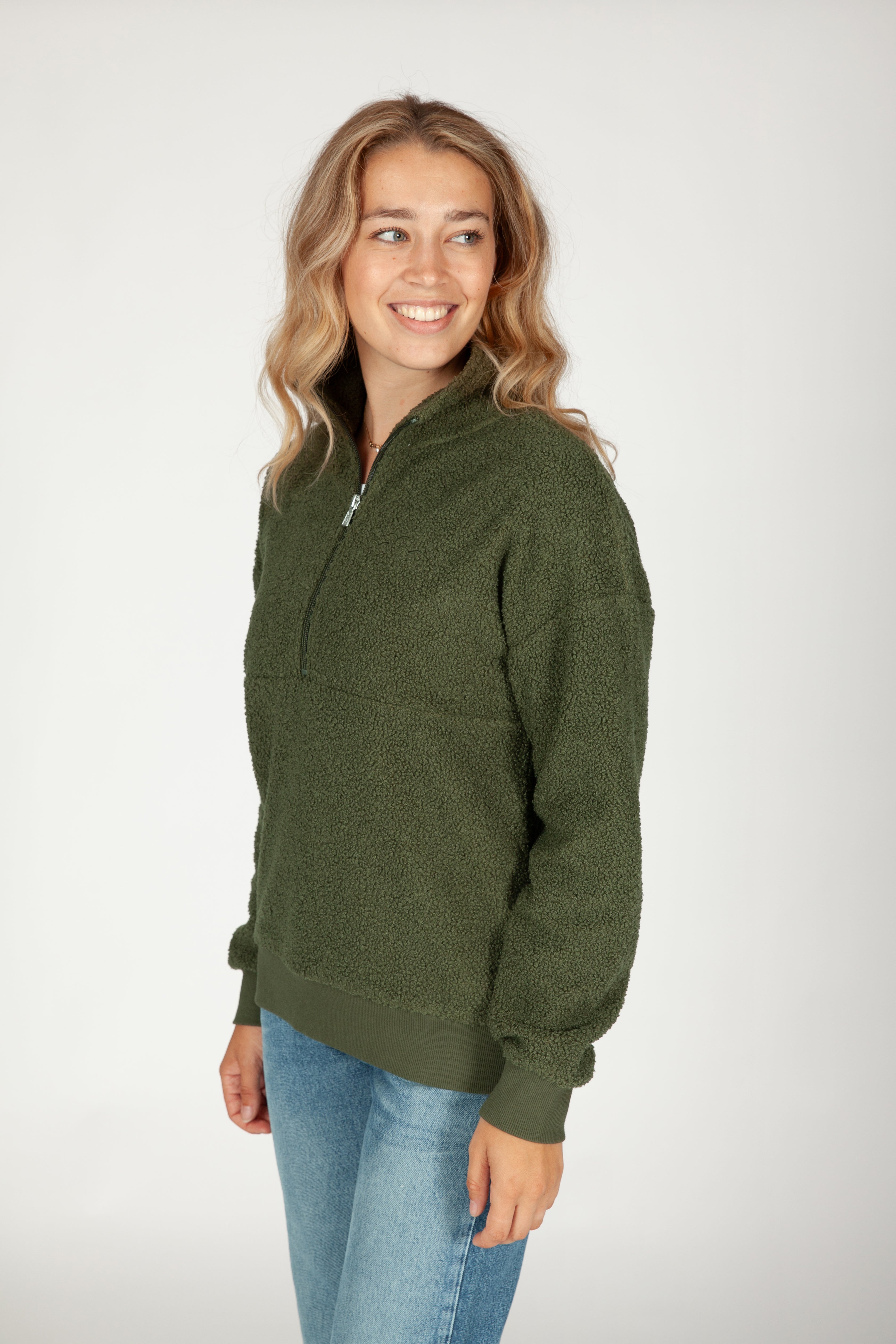 Steph Teddy Sherpa Half Zip Pullover in Winter Moss