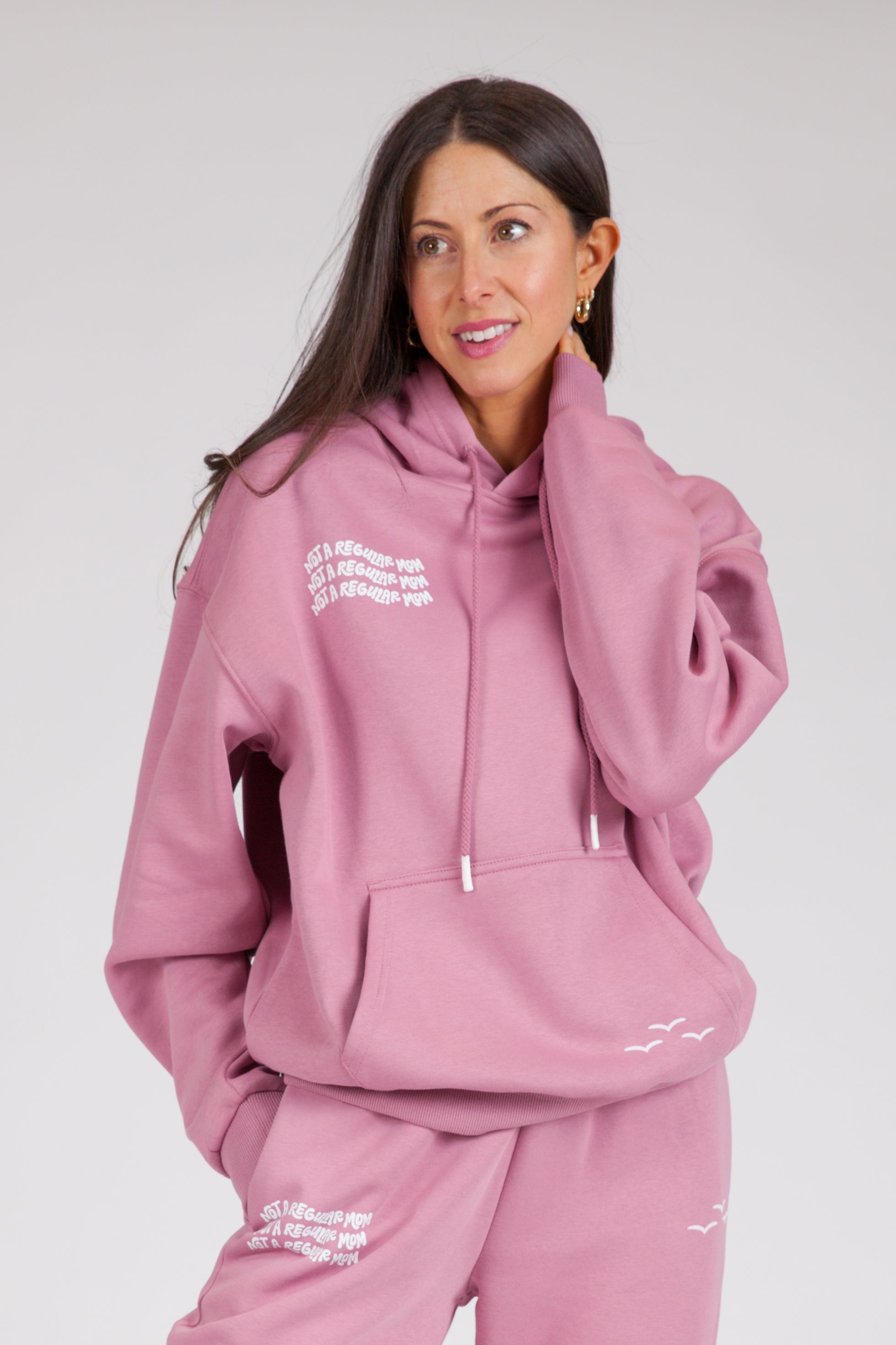 Not a reg mom relaxed fleece hoodie in orchid pink