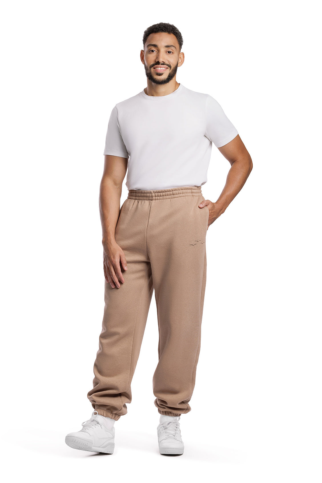 Men's premium fleece relaxed sweatpants in Camel