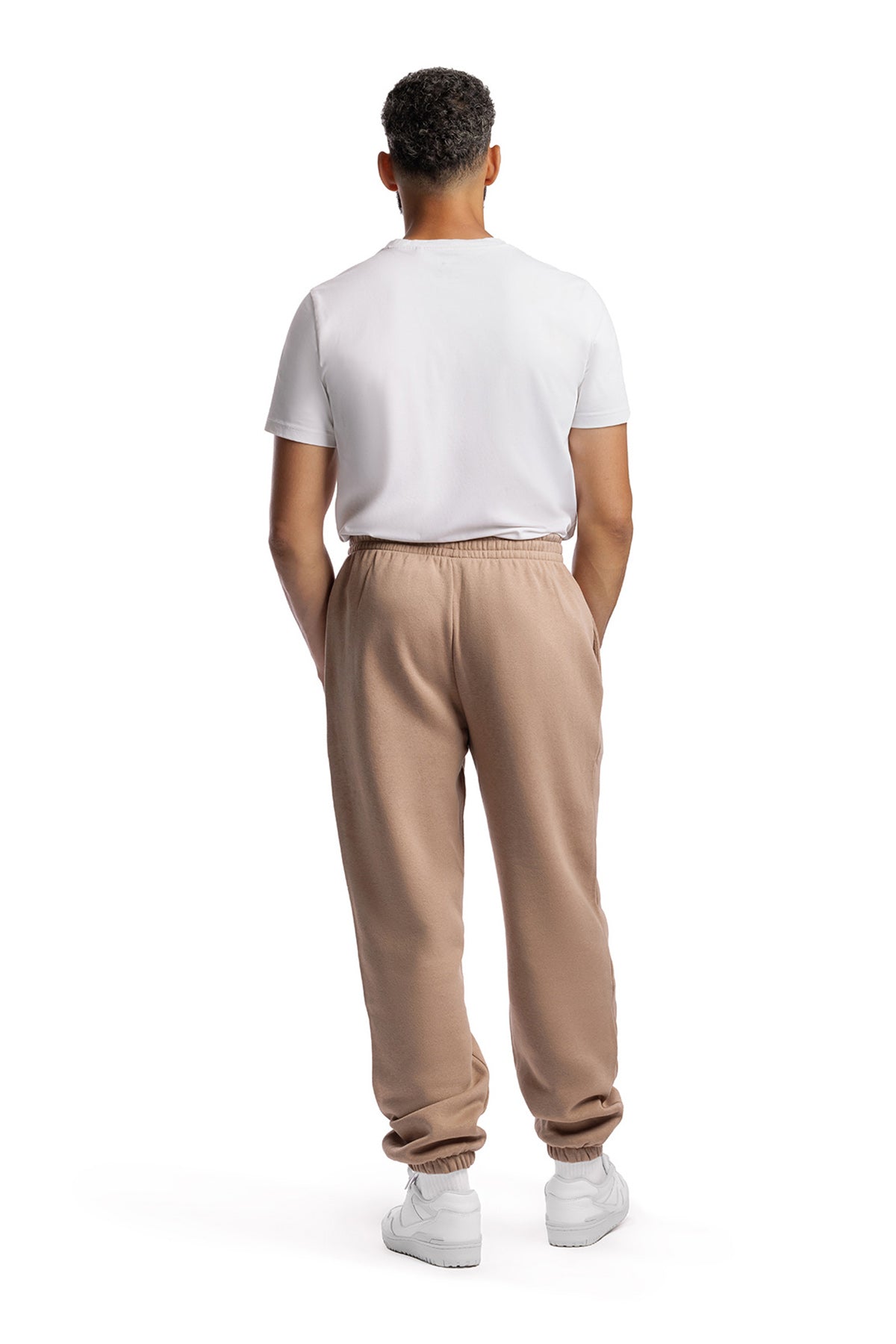 Men's premium fleece relaxed sweatpants in Camel