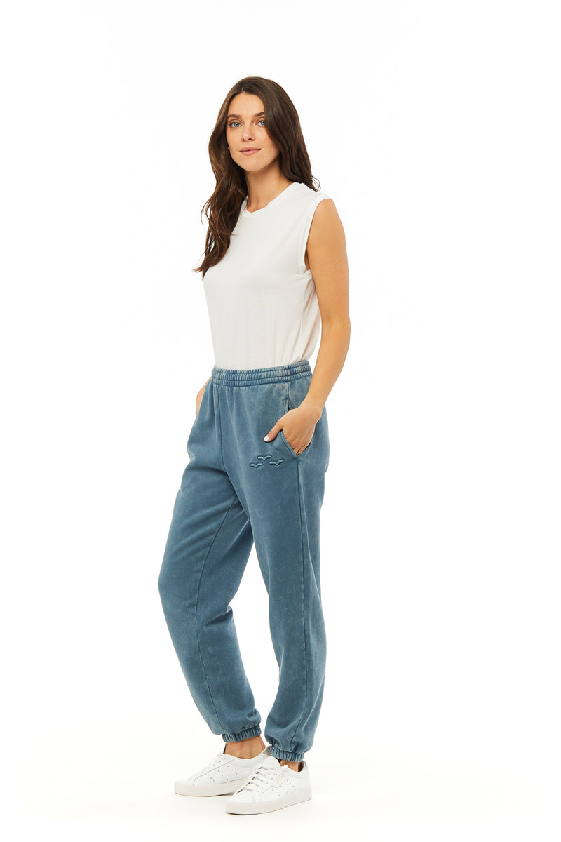 Nova premium fleece relaxed sweatpants in vintage Blue