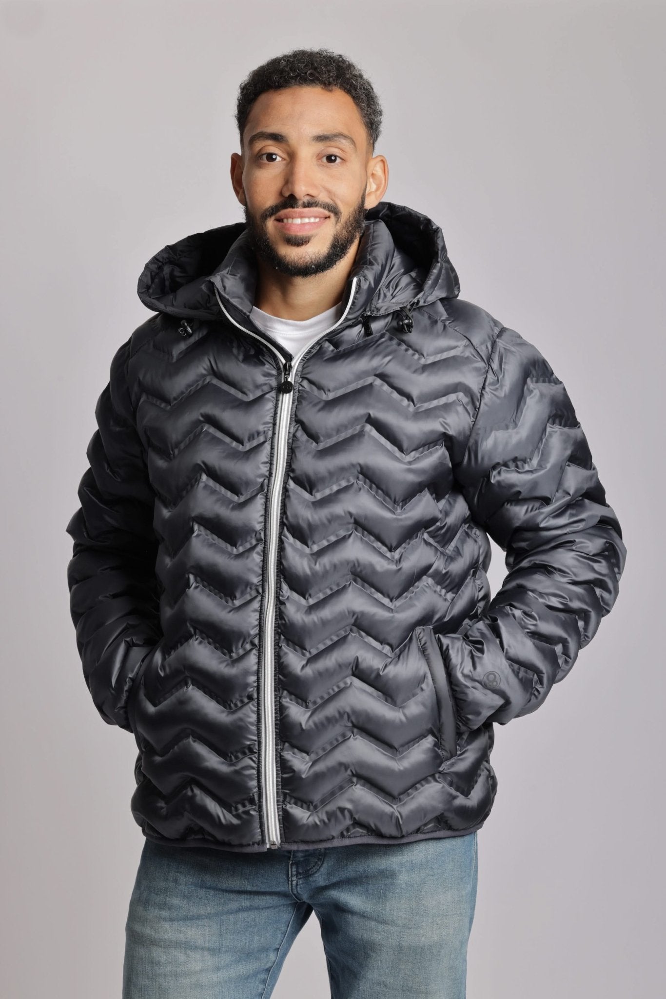 Men's packable puffer jacket in anthracite - Lazypants