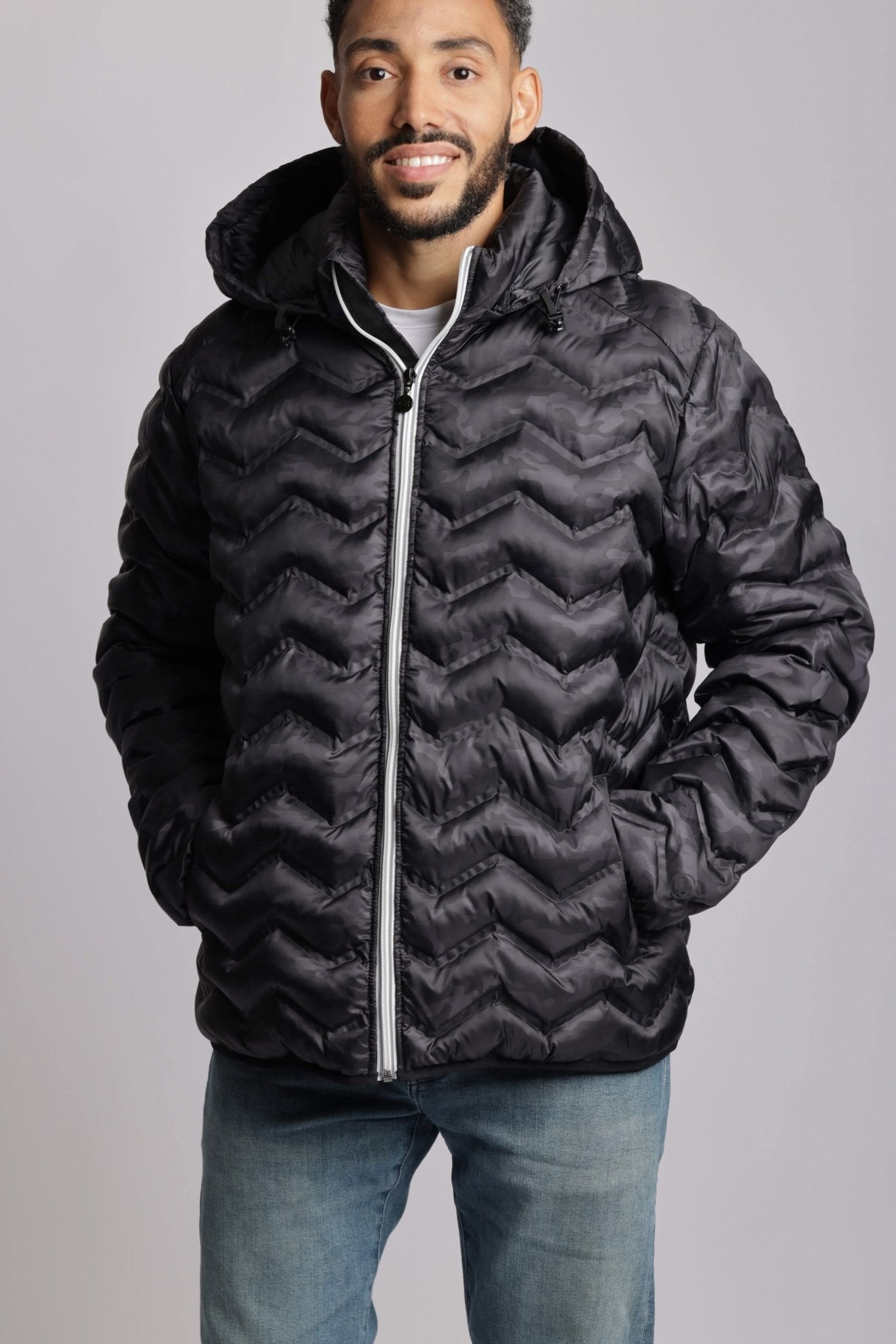 Men's packable puffer jacket in black camo - Lazypants
