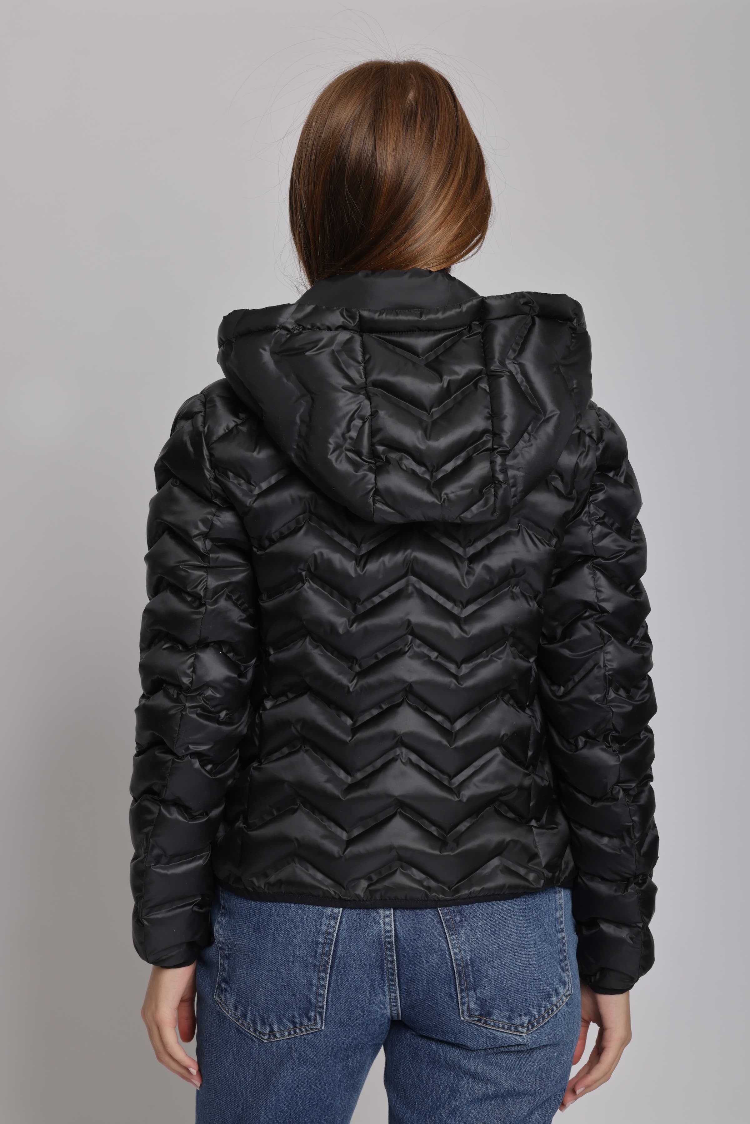 Black packable down jacket best sale