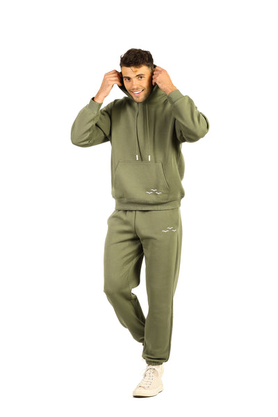 Men's premium fleece relaxed sweatsuit set in olive